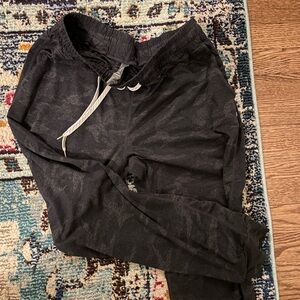 Vuori Black Women's Pants